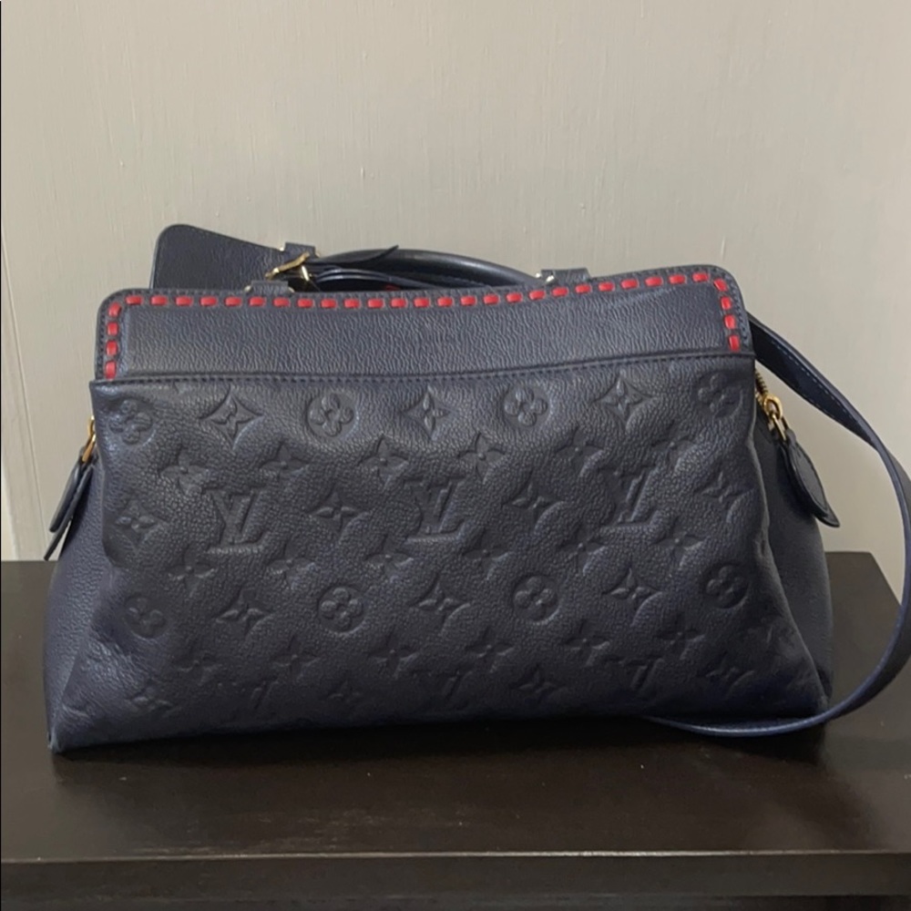 Beautiful Louis Vuitton Bag.